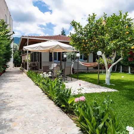 Villa Nektaria *